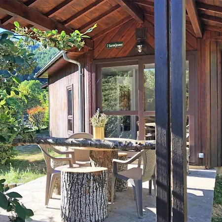 Cosy Nature Chalet Alzon