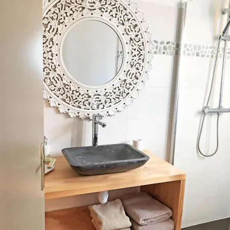 Cosy Nature Chalet Alzon