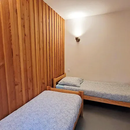 Cosy Nature Chalet Alzon